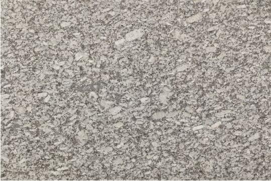 大而薄，是瓷磚石材行業(yè)發(fā)展的必然趨勢，薄型化是必然的發(fā)展方向??