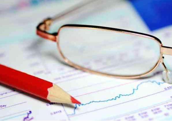 中國(guó)財(cái)政部：1到11月累計(jì)，全國(guó)一般公共預(yù)算收入172333億元，同比增長(zhǎng)6.5?