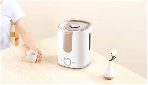 我國加濕器行業(yè)產(chǎn)品研發(fā)向高端化、品質(zhì)化、多功能化方向發(fā)展?