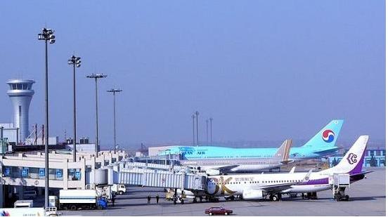 截至12月22日，天津機場年旅客吞吐量突破2300萬人次，從1000萬到2000萬人次，只用了不到4年時間