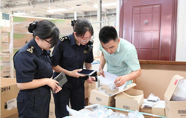 鄭州海關：前11個月，河南省外貿進出口總值5024.8億元，其中民營企業(yè)進出口1366.3億元