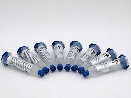 我國膠粘劑行業(yè)向著改性型、反應(yīng)型、多功能型、納米型等方向發(fā)展