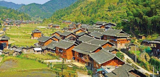 加快恢復(fù)鄉(xiāng)村旅游 助力擴(kuò)內(nèi)需促就業(yè)