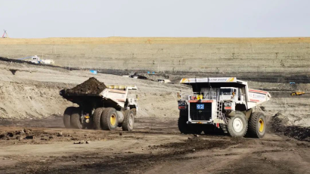 以無(wú)人駕駛礦車為代表的煤礦智能化正在成為趨勢(shì)